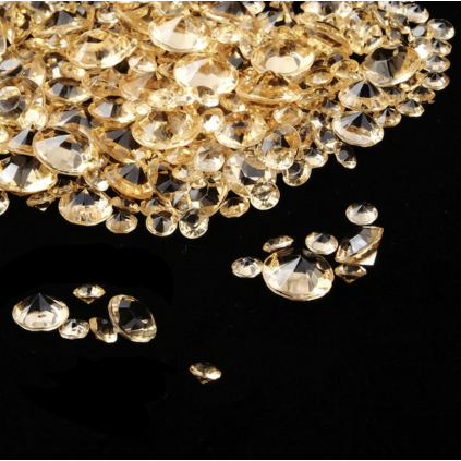 Bordkrystaller Gulldiamanter